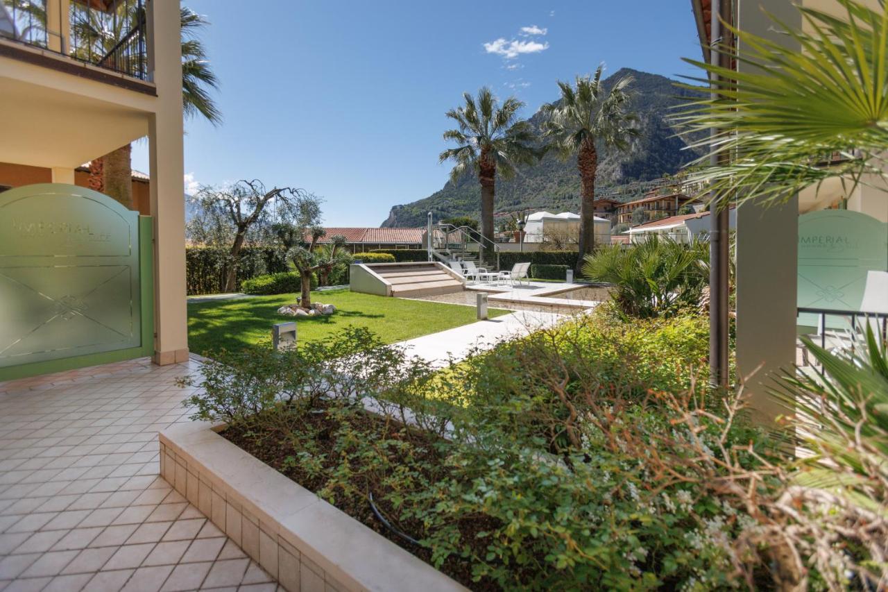Junior Suite con Vista Giardino - Suite House